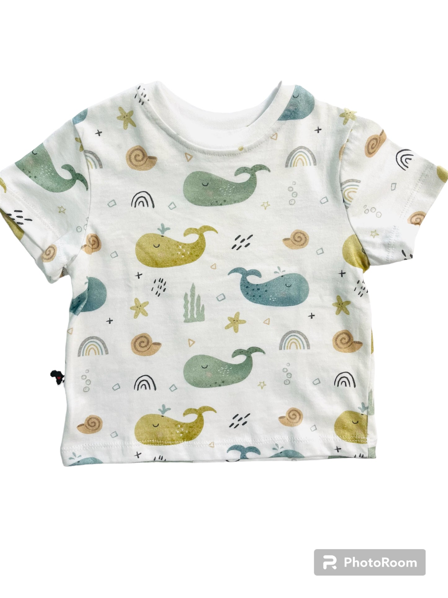 T-shirts 6-12months
